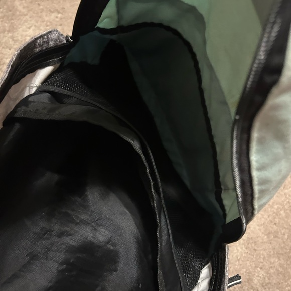 Pink backpack - Picture 7 of 7